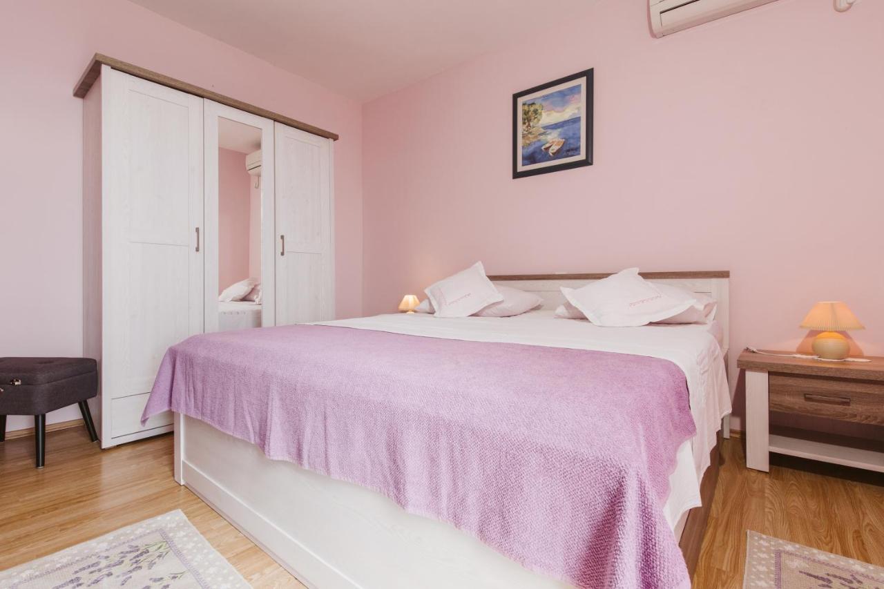 Apartment Kuzmanic Lokva Rogoznica Extérieur photo